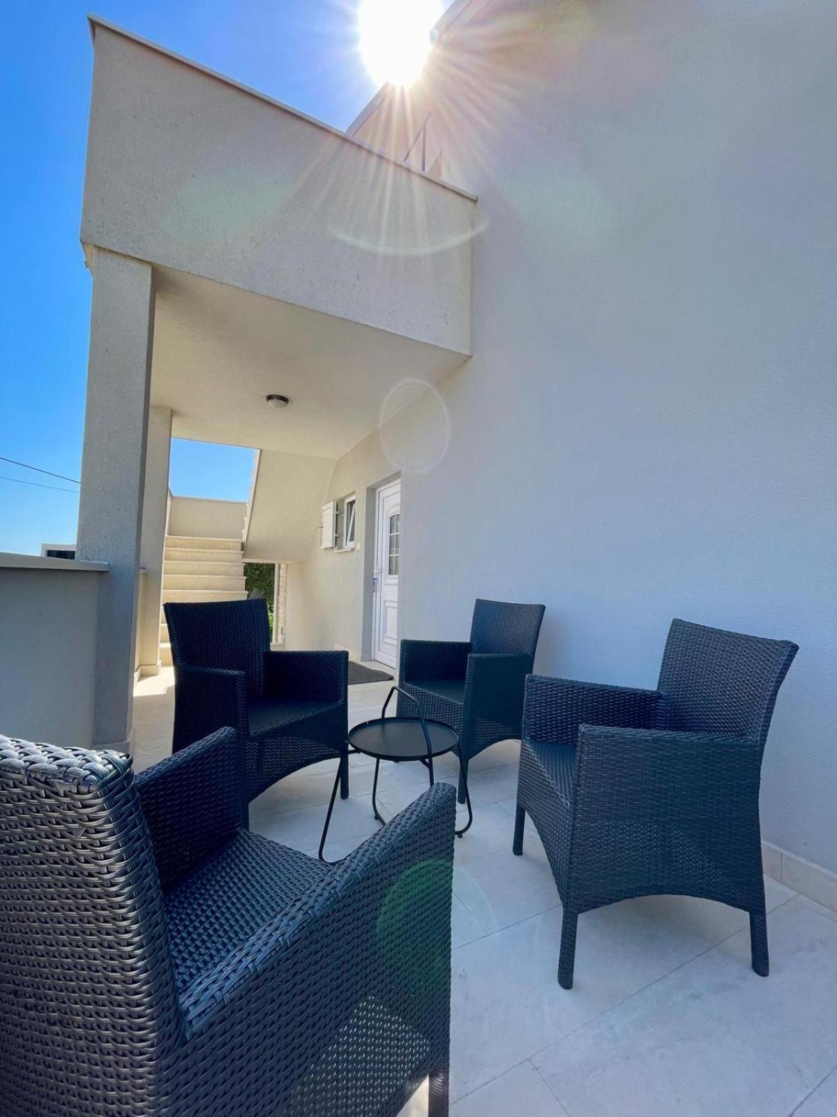 Villa Tiego ميدولين المظهر الخارجي الصورة